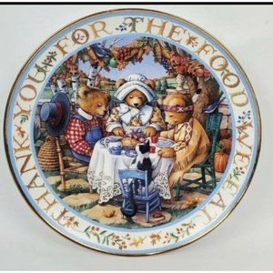 Royal Doulton Fine Bone China Teddy Bear Plate “Thank you for Food We Eat”